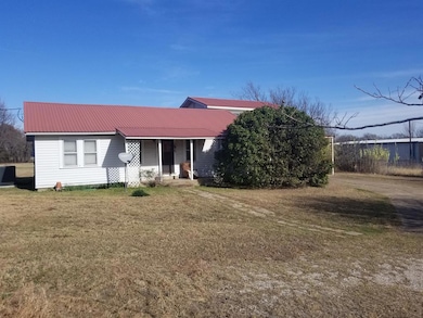 3393 E Highway 199, Springtown, TX 76082 - photo 2