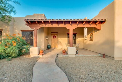 Courtyard to views!