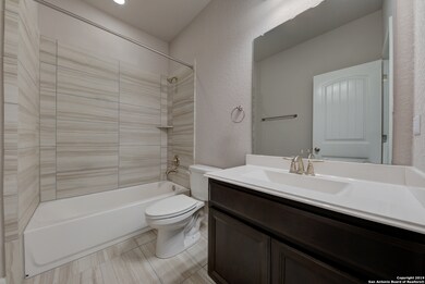 5214 Agave Spine, San Antonio, TX 78261 - photo 6