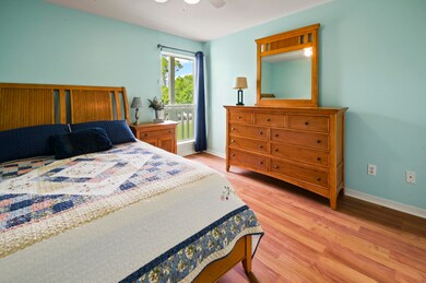 5539 Soundside Dr unit N, Gulf Breeze, FL 32563 - photo 7