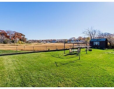 12 Gannett Rd, Quincy, MA 02169 - photo 4