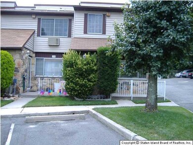 25 Fuller Ct, Staten Island, NY 10306 - photo 3