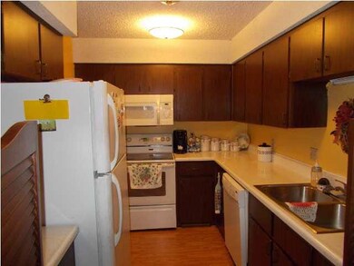Kitchen with newer floor (all appliances stay!)