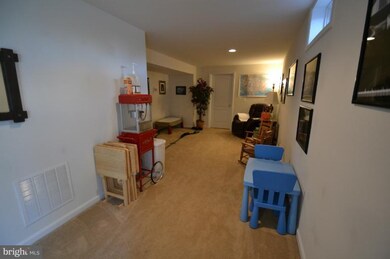 1349 Dogleg Dr, Locust Grove, VA 22508 - photo 4