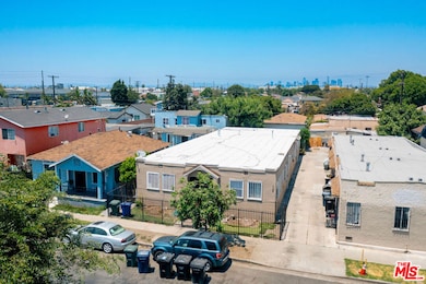 1139 E 68th St, Los Angeles, CA 90001 - photo 5