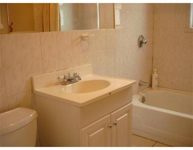 15 Grossman St unit 15, Quincy, MA 02169 - photo 4