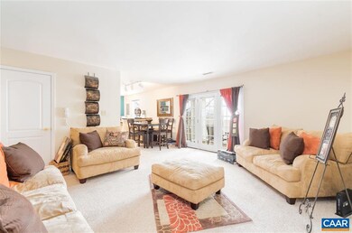 1504 Villa Terrace unit E, Charlottesville, VA 22903 - photo 7