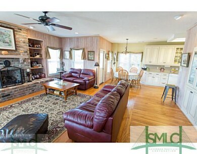 Den/Family/Great Room.