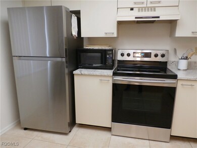 11500 Caravel Cir unit 4022, Fort Myers, FL 33908 - photo 5