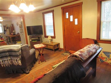 22 Second St, Claremont, NH 03743 - photo 5