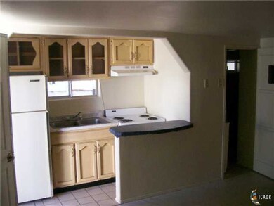 845847 El Centro Ave, El Centro, CA 92243 - photo 4