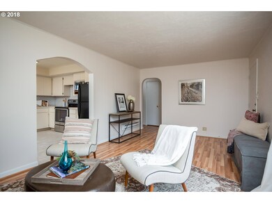 2090 Walden St, West Linn, OR 97068 - photo 5