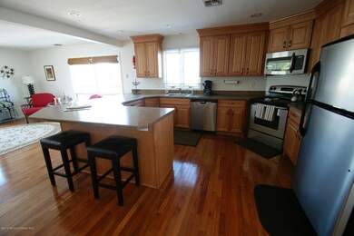 409 Ocala Ct, Lavallette, NJ 08735 - photo 4