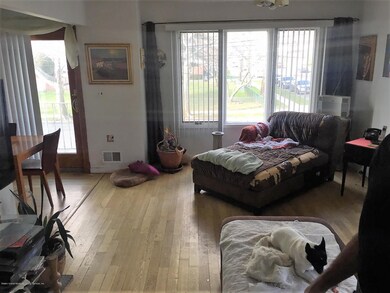 152 Jefferson St, Staten Island, NY 10304 - photo 5