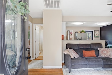 825 Railroad St, Pickens, SC 29671 - photo 6