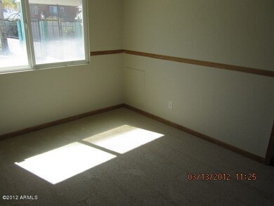DEN /OFFICE
