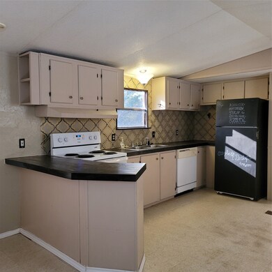 20519 Kermier Rd unit 4, Waller, TX 77484 - photo 6