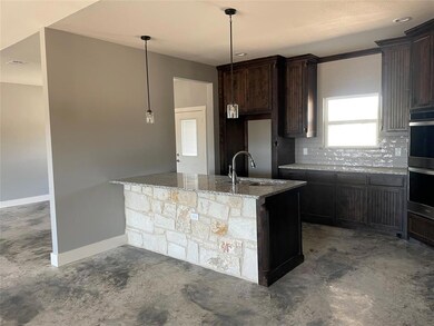 143 Kriston Ln, Springtown, TX 76082 - photo 6