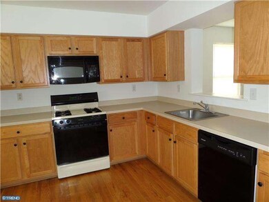 34 Bryant Dr, Perkasie, PA 18944 - photo 4