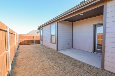 412 Rose Ave, Cleburne, TX 76028 - photo 3