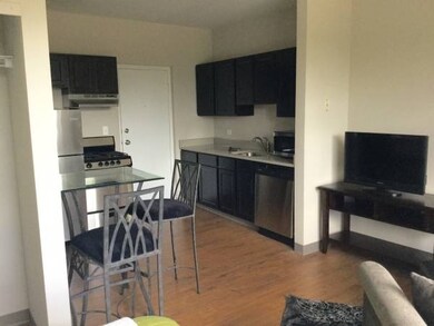 720 Crescent St, Wheaton, IL 60187 - photo 4