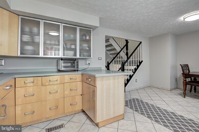 7567 Aspenpark Rd, Lorton, VA 22079 - photo 7