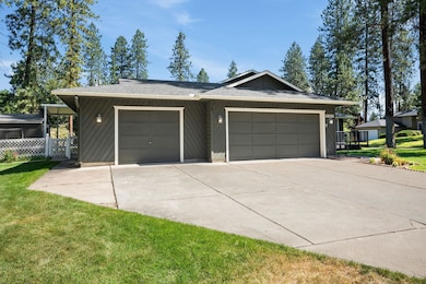 4927 E Greenleaf Ave, Mead, WA 99021 - photo 3