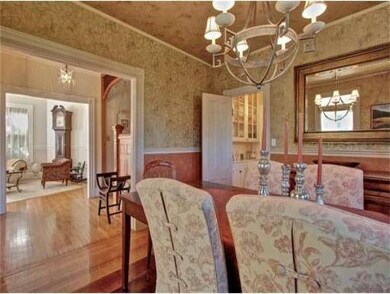 3 Warren St, Winchester, MA 01890 - photo 7