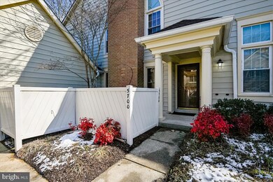 5700 Mayfair Manor Dr unit 91, Rockville, MD 20852 - photo 2