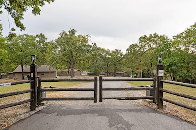 220 Bittersweet Cir, Kimberling City, MO 65686 - photo 5