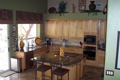 5-Kitchen
