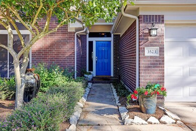 3523 Englewood Dr, Pearland, TX 77584 - photo 3