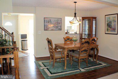 8034 Brightwood Ct, Ellicott City, MD 21043 - photo 6