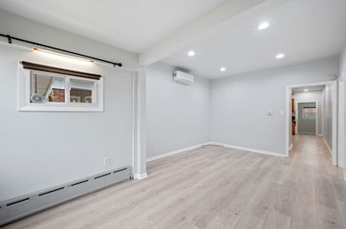 unlisted-address, Chicago, IL 60651 - photo 6