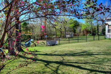 Perfect for family, parties, pets etc..