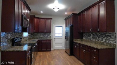 3009 Chapel View Dr, Beltsville, MD 20705 - photo 3