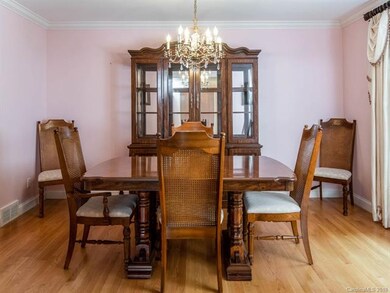 34 Pheasant Dr, Asheville, NC 28803 - photo 5