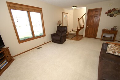 9722 Ballymore Dr, Fort Wayne, IN 46835 - photo 6