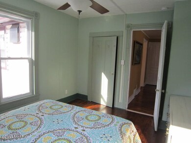 409 N Marshall Ave, Marshall, MI 49068 - photo 6