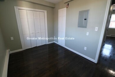 4 Michelangelo St unit 7, Boston, MA 02113 - photo 5