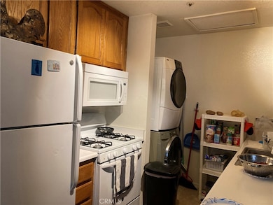 525 Grande Ave unit D, Nipomo, CA 93444 - photo 3