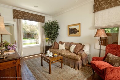 610 W Smuggler St, Aspen, CO 81611 - photo 2