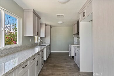 74417 Maricopa Dr, Twentynine Palms, CA 92277 - photo 7