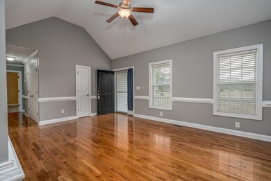 006-6646WindChimeCt-ROckyMt-NC-small