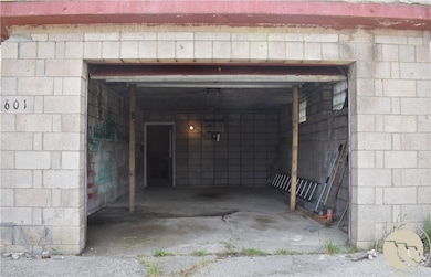 601 12th St, Circle, MT 59215 - photo 4