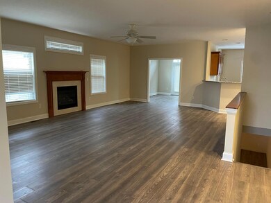 6174 Marias Point Ln, Columbus, OH 43213 - photo 2