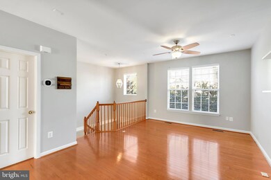 3237 Purple Leaf Ln, Laurel, MD 20724 - photo 7