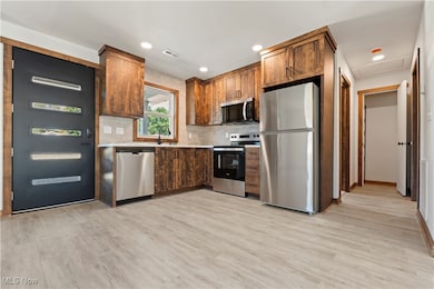 8440 Mapleford St SW, Navarre, OH 44662 - photo 6