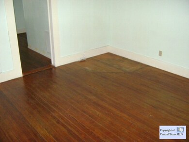 1103 Mlk Dr, San Marcos, TX 78666 - photo 4