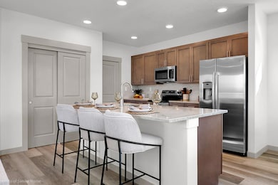 3670 Luchu St unit 92, Medford, OR 97504 - photo 2